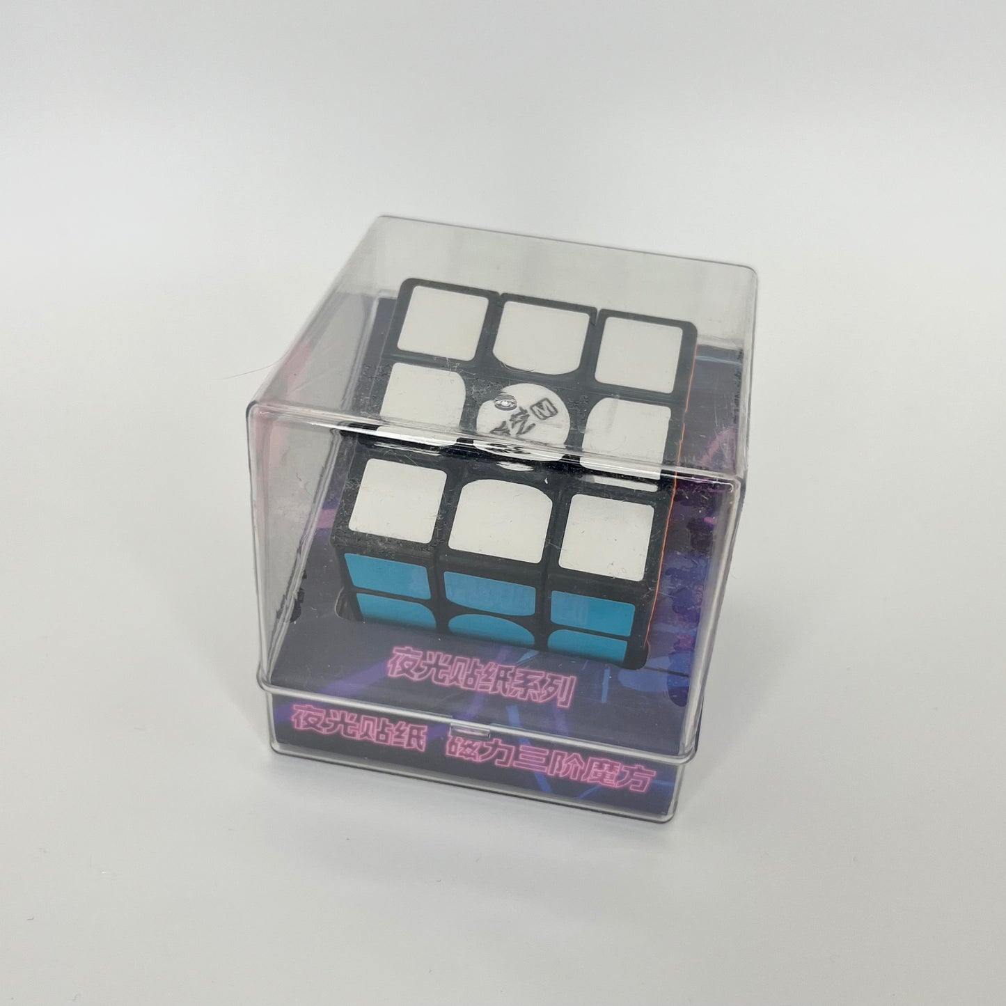 Qiyi 3x3 M Fluorescent