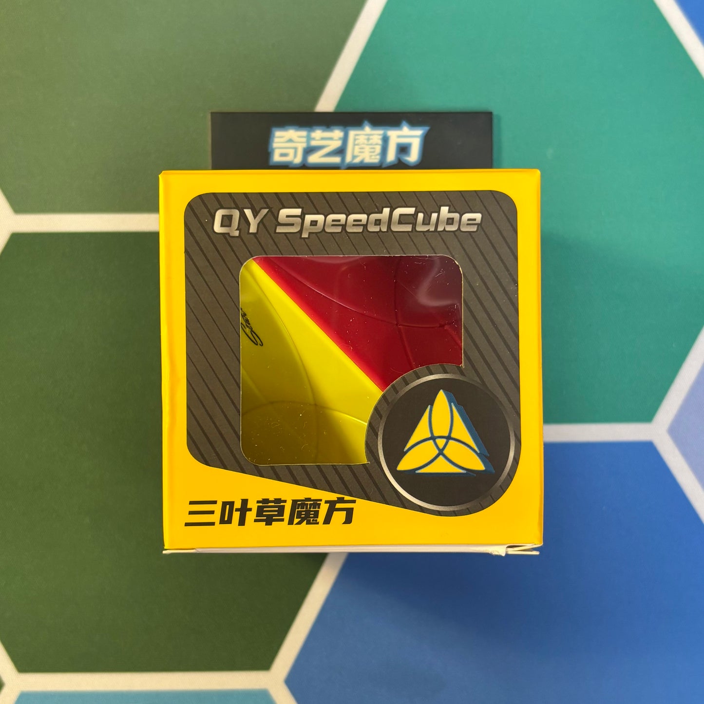 QiYi Clover Pyraminx