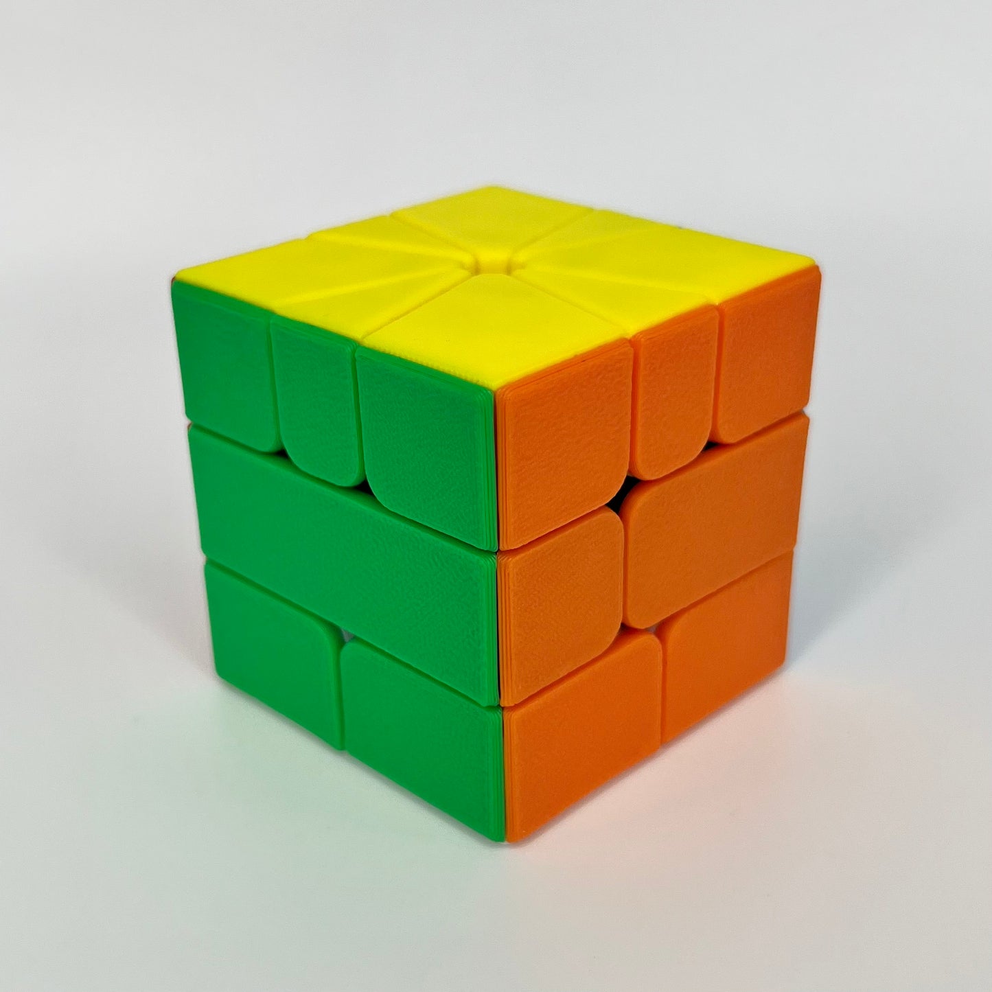 Kanyon 2x2 Constrained Sq-1 (V2)